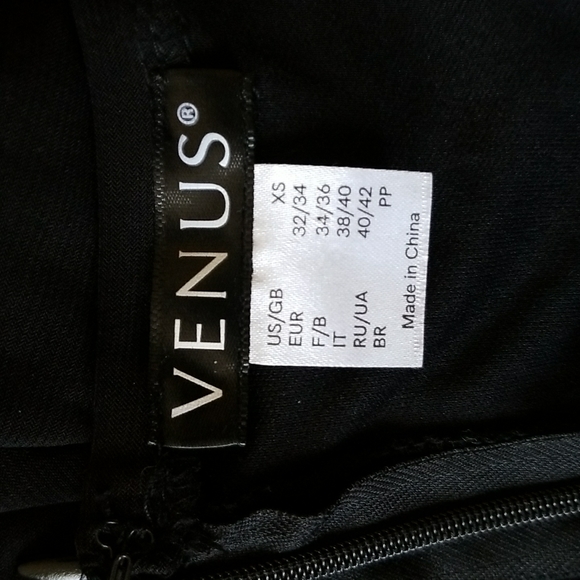 Jumper - Picture 9 of 10